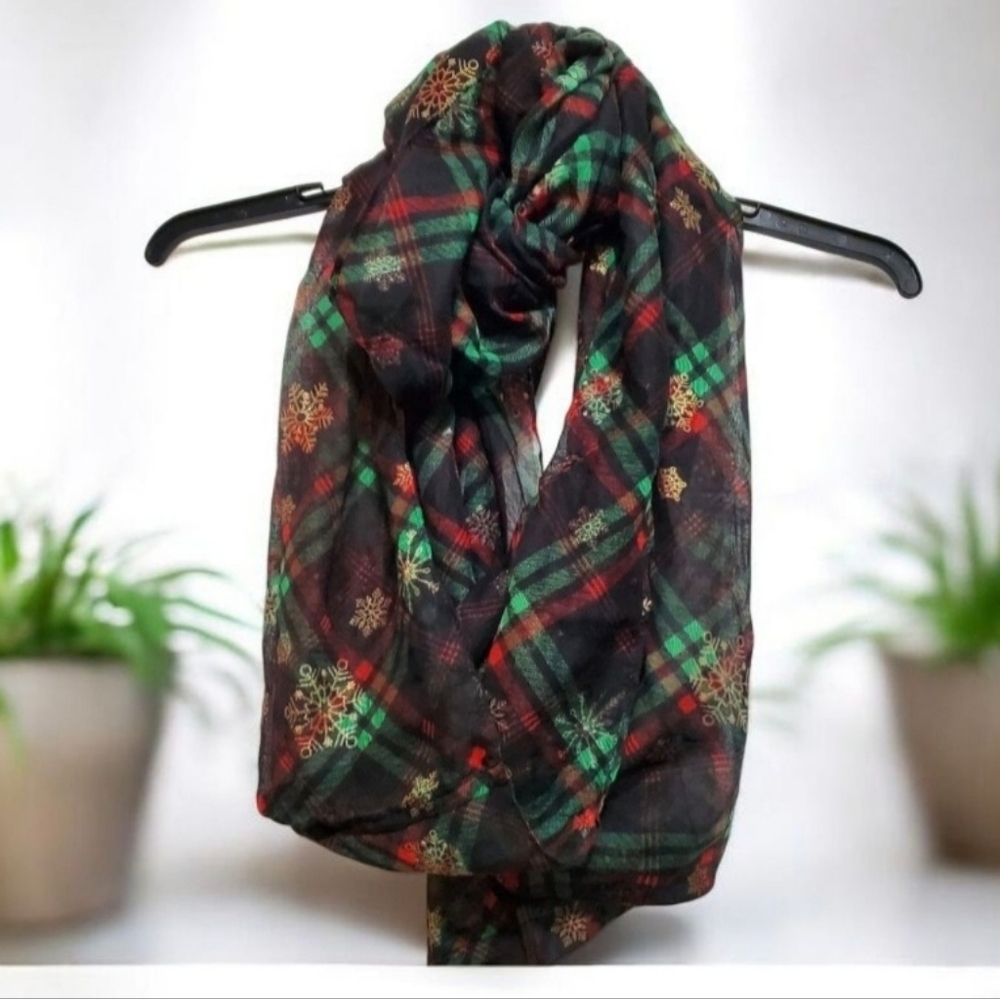 Red & Green Gold Snowflake Infinity Scarf